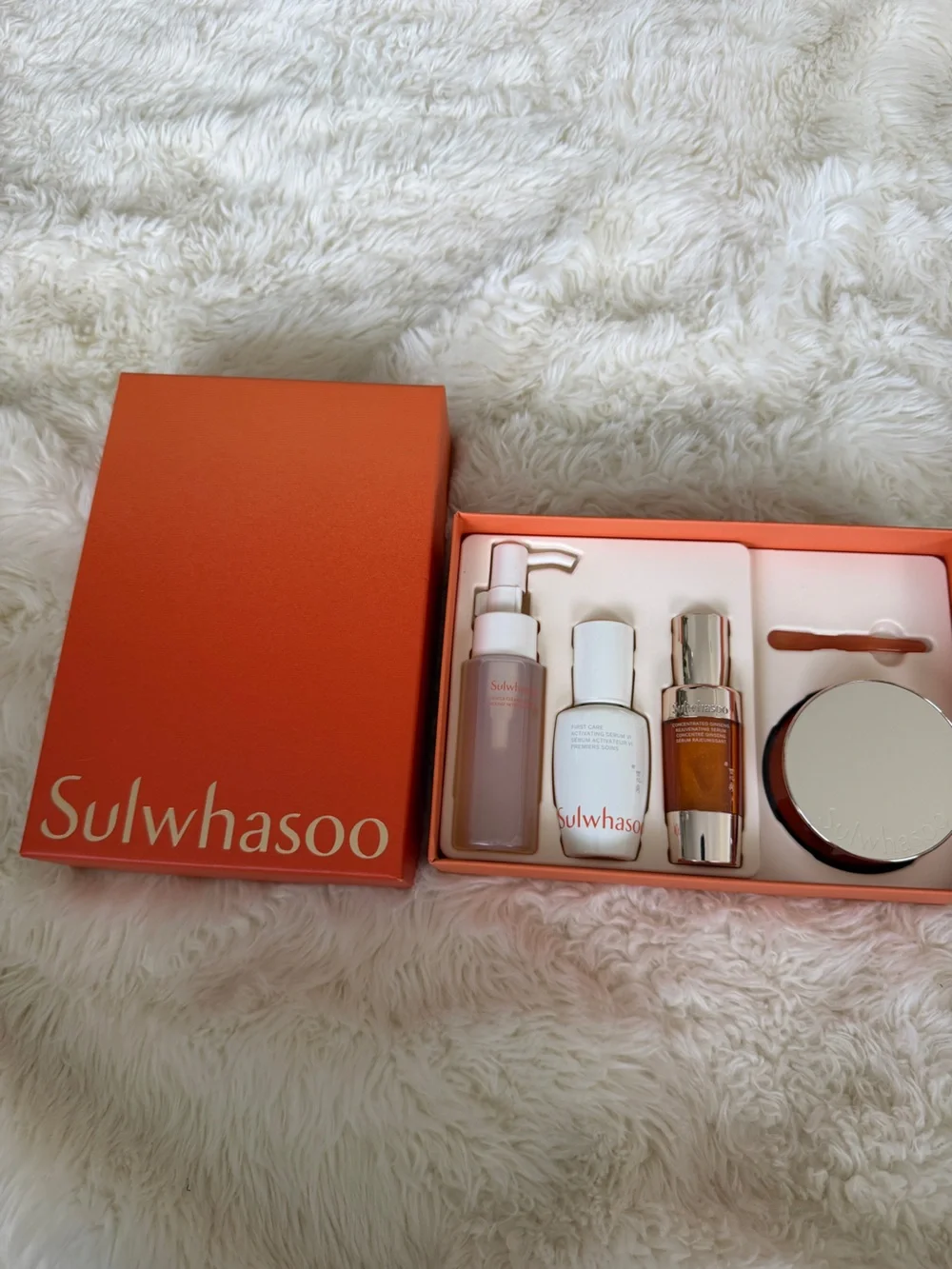 SULWHASOO Concentrated Ginseng Renewing Set brand new